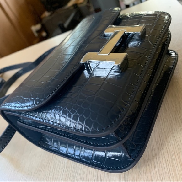 ‼️Hot Deal‼️ Fashion Classic Leather Purse shoulder bag with Crocodile pattern - Picture 5 of 9